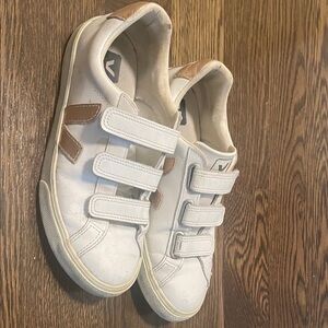 Veja White and Gold Velcro Sneakers